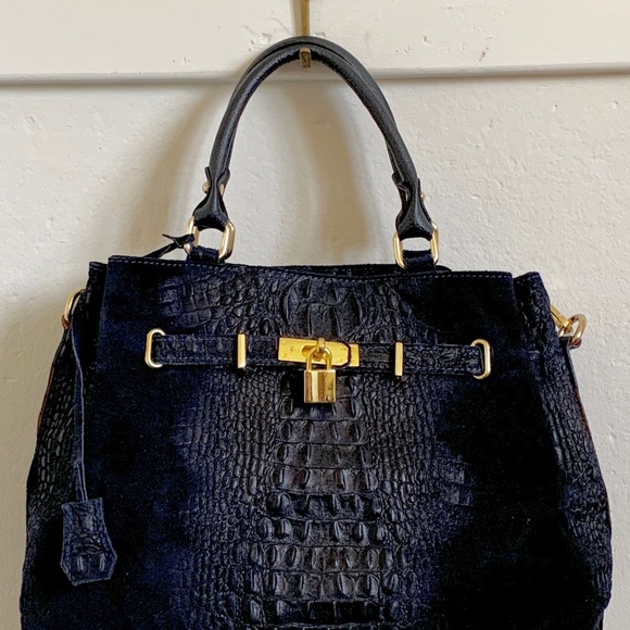 Mia Tomazzi | Bags | Mia Tomazzi Navy Blue Italian Leather Handbag